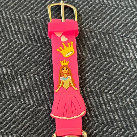 Brand New Kids Watch 3D Cartoon Silicone Stainless Steel Water Resistiant - Picture 4 of 5